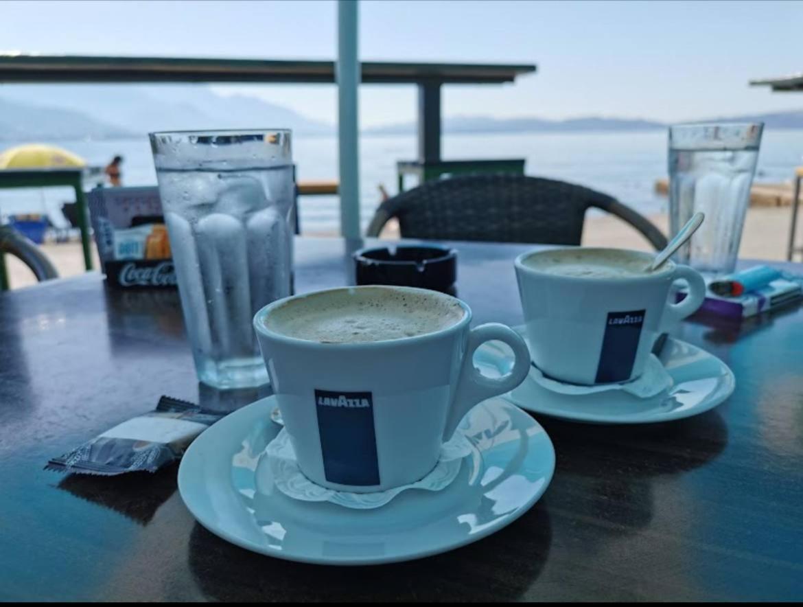 Apartments Apple Cat Montenegro Ko Биела Экстерьер фото
